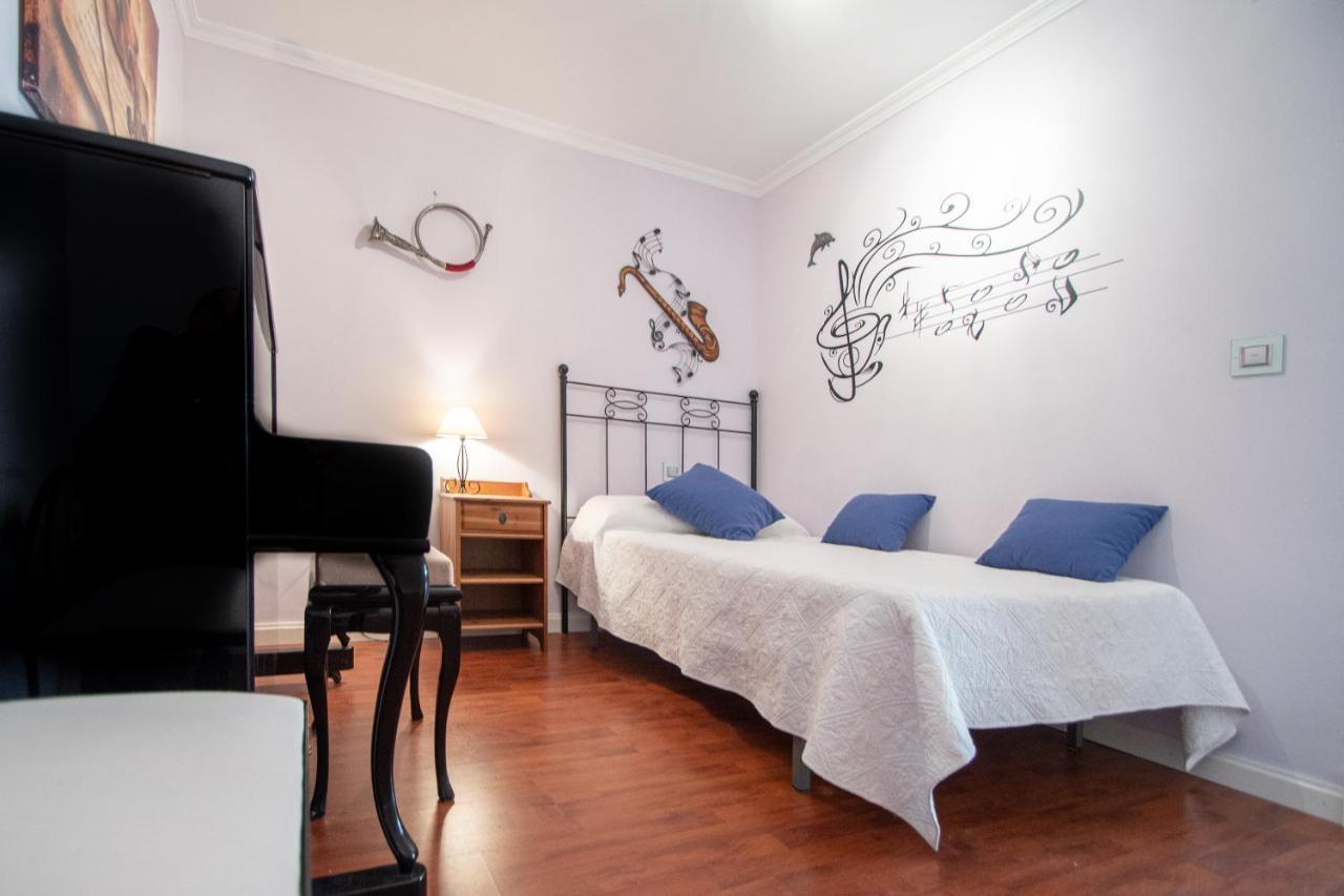 Apartamento El Pentagrama De Cadiz Luaran gambar
